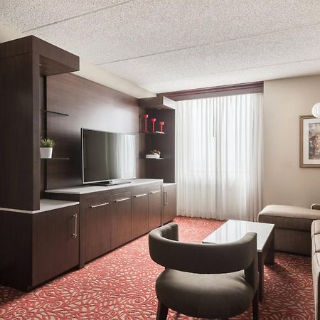 Chicago Marriott Northwest Otel Hoffman Estates Dış mekan fotoğraf