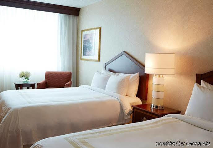 Chicago Marriott Northwest Otel Hoffman Estates Dış mekan fotoğraf