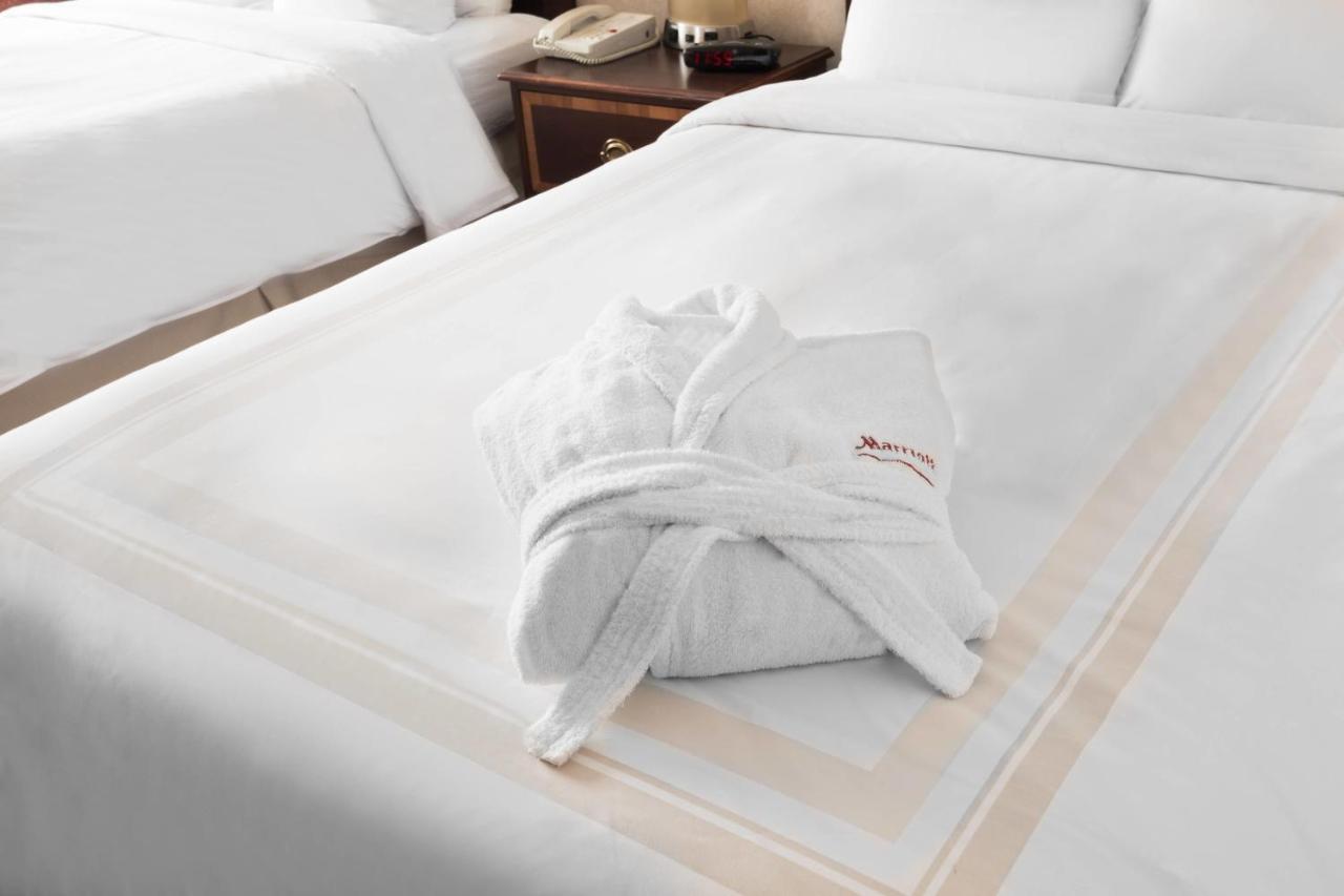 Chicago Marriott Northwest Otel Hoffman Estates Dış mekan fotoğraf
